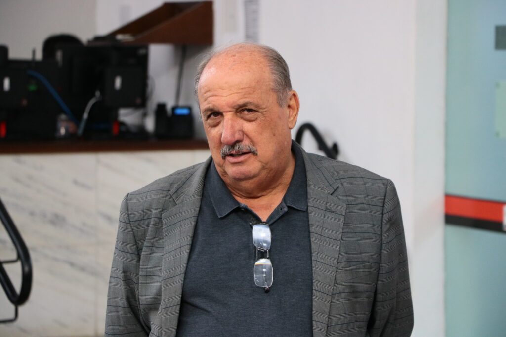 vereador-quer-obrigar-prefeitura-a-ampliar-vacinacao-de-pets