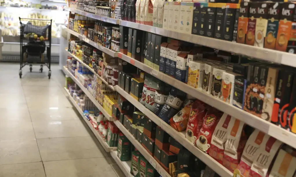 apas-projeta-alta-de-3,7%-nas-vendas-de-natal