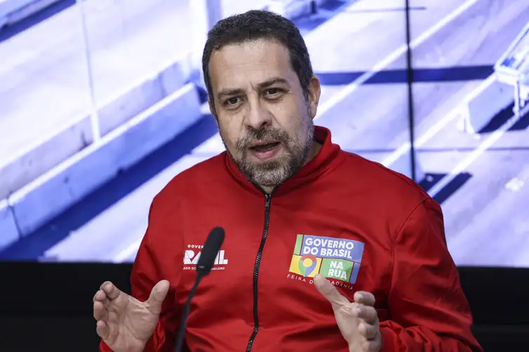 Governo suspende 3,5 milhões de multas por não pagar pedágio governo-suspende-3,5-milhoes-de-multas-por-nao-pagar-pedagio
