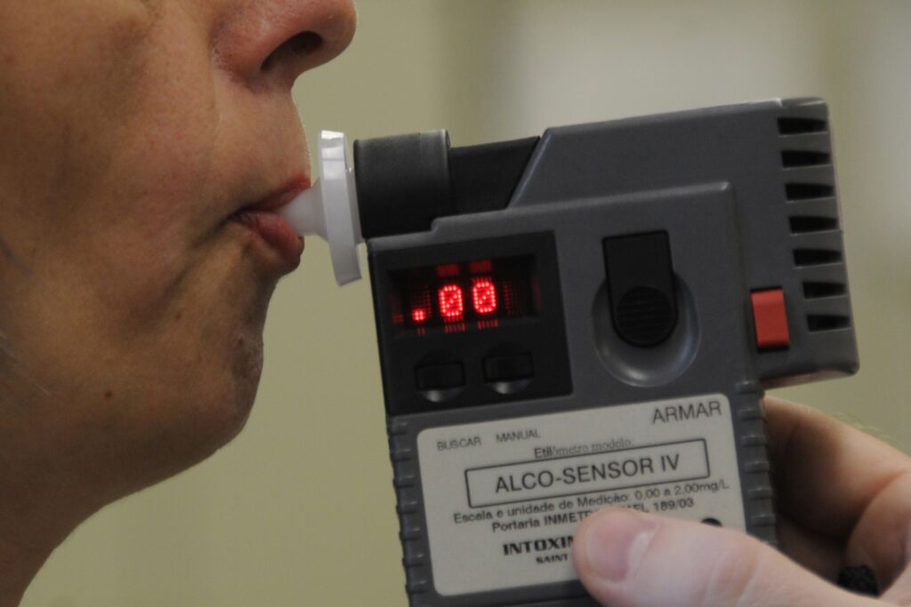 fiscalizacao-contra-alcool-ao-volante-aborda-mais-de-3-mil-veiculos-na-regiao